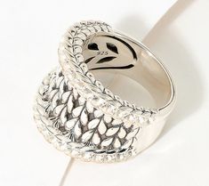 Elevate your style with this JAI sterling silver saddle ring. This stunning piece features a distinctive basket-weave texture and pave-set gemstones, adding a touch of elegance to any outfit. From JAI. Saddle Ring, Black Spinel, Basket Weave, Ring Size Guide, White Topaz, Elevate Your Style, Basket Weaving, Saddle, Your Style