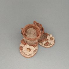 These crochet baby sandals are made only of natural materials (100% cotton yarn, coconut buttons, wooden beads).

Cotton sandals are perfect for summer. Your baby will be very comfortable in them.

The knit baby footwear are a perfect baby shower gift or new baby gift.

Size: 3-6 months (4 inches/10 cm).

The box measures about 6 inches’ x 3,5 inches’ x 2,5 inches (15 cm x 9,5 x 6 cm)

Care: hand wash at 40 degrees.  Dry flat.

Thank you for visiting my shop! Newborn Sandals, Baby Footwear, Barefoot Sandals Baby, Crochet Barefoot Sandals, Crochet Baby Sandals, Girl Sandals, Knit Baby Booties, Crochet Baby Girl