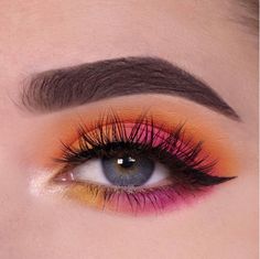 Free Makeup Samples, Sunset Vibes, Cool Makeup Looks, Eye Makeup Designs, Dope Makeup, Creative Eye Makeup, Holiday Makeup, Eye Makeup Art