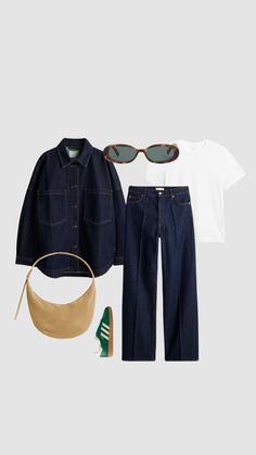 Classic Casual Outfit, Denim Jacket And Jeans, Loose Fit Denim, Fest Outfits, Casual Outfit Ideas, Basic White Tee, Denim On Denim, Casual Chique, Classic Casual