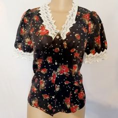 Vintage Style Floral Blouse Nwt Small Bust Measures 30 Inches Pit To Pit Great Quality New With Tags Vintage Black Summer Blouse, Vintage Black Blouse For Summer, Vintage Black Blouse With Lace Trim, Floral Blouse, Small Bust, Vintage Style, Top Blouse, Vintage Fashion, Blouses