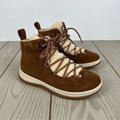 New In Box, Ugg Lakesider Heritage Suede Women's Sneaker Boots, Size: Us6.5 Women's, Color: Chestnut (Tan), Msrp $160, In Box No Lid. Highly Sought After, Very Popular Style! Fits True To Size, Round Toe Lace Up Rear Pull Tab And Embossed Logo Faux Shearling Trim And Embossed Logo At Tongue Seam-Sealed Construction 7mm Uggplush Insole Waterproof Suede Upper Eva Midsole White Spider Rubber Outsole Fleece Lining Approx: 1.5" Heel, 3.5" Shaft Height, 13" Circumference Suede Upper, Polyester Trim, U Ugg Ultra Mini Boots, Womens Sneaker Boots, Winter Snow Boots Women, Ugg Ultra Mini, White Spider, Ugg Classic Ultra Mini, Bow Boots, Chestnut Leather, Outdoor Boots