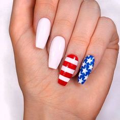 Aesthetic 4th Of July, American Flag Nails, Nails Dip Powder, Flag Nails, Patriotic Nails, Nail Aesthetic, Thanksgiving Nail, Nails Dip