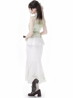 ❤︎White green sleeveless elegant top + camisole + mermaid skirt❤︎
⚠Please allow 30 days for this item to ship. Fitted Green Mermaid Dress For Summer, Green Mermaid Dress For Spring, Elegant Green Mermaid Dress For Summer, Elegant Fishtail Summer Skirt, White Sleeveless Two-piece Dress, New Chinese Style, New Chinese, Mermaid Skirt, White Skirts