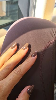 Brown nails on Lululemon Brown tights🤎 Talia B. Dark Brown Square Nails, Light Brown Nails, Chocolate Brown Nails, Brown Tights, Brown Aesthetic, Cool Tones, Almond Nails, Chocolate Brown