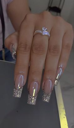 Silver Acrylic Nails, 2024 Green, Prom Nails Silver, Silver Nail Designs, New Years Eve Nails, Miami Nails, Fancy Nails Designs, Orange Neon, Nails Design With Rhinestones