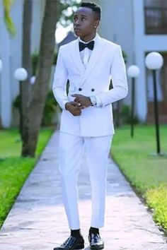 Classic White Double Breasted Point Lapel Prom Suit | Bradymensuit Mens Wedding Outfits, Lapel Wedding, White Wedding Suit, Prom Suits For Men, Men's Wedding Outfit, Wedding Outfit Men, Suit White, Prom Suits