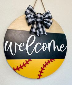 Softball Bottom Softball Door Hanger, Wooden Signs Diy, Home Run, Play Ball, Diy Signs, Door Signs, Door Hanger, Softball, Door Hangers