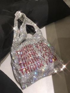 DETAILS Rhinestone Sequin Soft Party occasion 14.0'' * 9.8'' Trendy Glitter Bags For Gifts, Trendy Glitter Bags As Gifts, Glitter Purse, Thank You Bags, Bling Fashion, Sequin Bag, Bucket Handbags, Over The Shoulder Bags, Crystal Bags