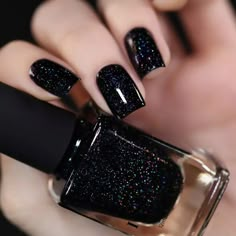 Black Sparkle Nails, Gold Holographic Nails, Sparkle Nail Polish, Shimmer Nail Polish, Nail Shimmer, Black Nail Polish, Holographic Nail Polish, Sparkle Nails, Black Nail