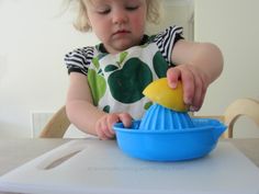 View of the Child: Capable and Independent Pouring Water, Practical Life Activities, Montessori Practical Life, Philosophy Of Education, Montessori Toddler Activities, Toddler Classroom, Montessori Ideas, Montessori Education, Life Learning