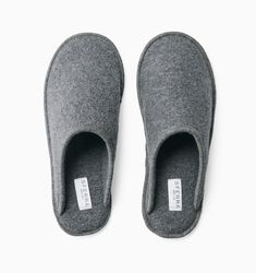 Where the Italian-crafted Arlo slipper remains minimal in design, it is a maximalist in the category of comfort, with a sublimely soft boiled wool construction that adds warmth and cozy comfort to the everyday Evening Routines, Grey Slippers, Men Slippers, Men's Slippers, Wool Slippers, Evening Routine, Boiled Wool, Beds For Sale, House Shoes