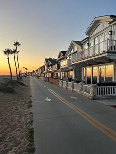 Newport California, Los Angeles Aesthetic, Perfect Selfie, City Of Angels, California Dreamin', Long Walks, California Dreaming, By The Beach