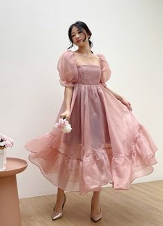 Organza Midi Dress, Cute Dress Outfits, Fancy Dresses Long, Trendy Dress Outfits, Designer Dresses Casual, Quick Outfits