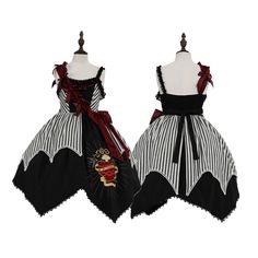 A dress, jumper skirt, and apron that makes you feel like a witch living in a Western-style mansion. It is decorated with gorgeous embroidery, and the graceful skirt part that spreads out gives an elegant impression. Try wearing it with a mysterious and dark atmosphere. 
 
 Item 
 
 One Piece 
 Jumper skirt 
 Apron (black/ivory) 
 
 
 Size 
 
 One Piece 
 
 XS size 
 
 Length: 97cm 
 Upper body length: 36cm 
 Shoulder width: 31.5cm 
 Bust: 86cm 
 Waist: 66cm 
 Sleeve length: 65cm 
 
 S size Dark Atmosphere, Skirt Apron, One Piece Jumper, Jumper Skirt, Gothic Dress, A Witch, Upper Body, Spreads, Western Fashion