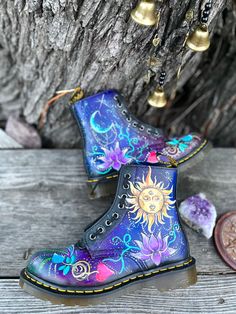 One of a kind  Hand painted  Original  Waterproof Hand Painted Doc Martens, Painted Boots Diy Ideas, Painted Boots Diy, Painted Doc Martens, Hand Painted Boots, Hand Painted Heels, Painted Boots, Heeled Combat Boots, Boots Diy