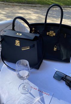 Hermes Bags Aesthetic, Navy Birkin, Silent Luxury Fashion, Birkin Mom, Birkin Bags, Dream Bags, Super Rich Kids