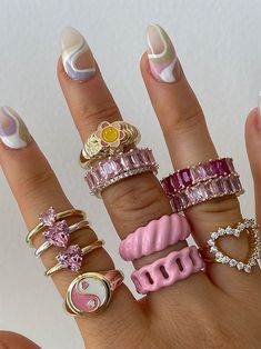 Many Rings, Aesthetic Rings, Indie Jewelry, Makijaż Smokey Eye, Nail Ring, Nail Jewelry, Dope Jewelry, Chunky Rings, Funky Nails