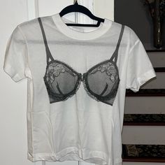 Vaquera Bra T Shirt Lightweight Size Small Black Bra White Shirt, Bra Shirt, Tshirt Bra, White Bra, White Bras, 90s Style, Black Bra, T Shirt Bra, Christmas List