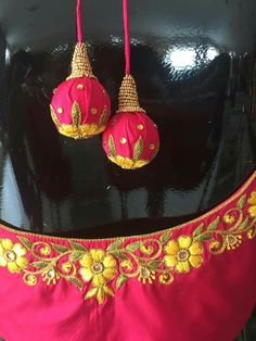 Blouse Hangings, Cut Work Blouse, Wedding Saree Blouse Designs, Traditional Blouse Designs, Wedding Blouse Designs, Simple Blouse Designs, Maggam Work Blouse Designs