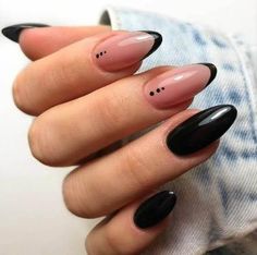 black nail art pink nude Design Idea 2023 Black Nails Easy Design, Easy Black Nails Ideas, Short Almond Acrylic Nails Design Black, Short Oval Black Nails, Easy Black Nails, Black Nails Easy, Black And Pink Almond Nails, Nail Art Pink And Black, Pink And Black Almond Nails