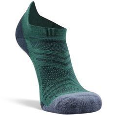 Our Women's Free Hiker Lightweight Ankle Hiking Sock is the perfect choice for your outdoor adventures. Made with naturally odor-resistant merino wool, these socks keep your feet dry and comfortable with moisture-wicking technology. The added sole cushioning provides extended comfort and support for all-day wear. WICK DRY® URfit® 53% Merino Wool, 41% Nylon, 4% Polyester, 2% Spandex Style # 2529 Hiking Socks, Outdoor Adventures, Black Media, Outdoors Adventure, Moisture Wicking, Green And Grey, Merino Wool, Black And Grey, Hiking