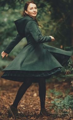 Green aesthetic outerwear fit inspo for every style hooded wool coat forest green woodland theme Messenger Games, Dress Coats, Green Wool Coat, Asymmetrical Coat, Christmas Coat, Hooded Wool Coat, Gray Coat, Kimono Floral, Princess Coat