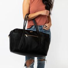 Ebony Weekender – Freshly Picked Traveling Bag, Traveling With Kids, Leather Crossbody Bags, Freshly Picked, Baby Boutique, Travel With Kids, Online Purchase, Leather Crossbody Bag, Travel Bags