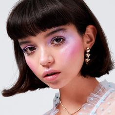 Milk Makeup Holographic Stick, Milk Makeup Sephora, Editorial Make-up, Video Makeup, Makeup Sephora, Make Up Inspiration, Kesha, Long Hair With Bangs, Milk Makeup