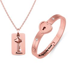 These Heart Lock Bracelet & Key Necklace is the true promise of real love for couples. The Key of the necklace is designed for unlocking the heart-shaped lock of bracelet making it a unique gift for romantic occasions. Love each other to lock, means never abandon, forever. Stylish and meaningful, it makes a great gift for every couple. Cool Friendship Necklaces, Lock Bracelet Key Necklace, Cute Rings For Couples, Key And Lock Necklace, Friendship Necklaces For 4 Unique, Cute Couple Presents, Best Friend Jewelry For 2, Cute Gift Ideas For Best Friend, Friendship Necklaces For 2