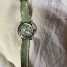 Woman’s Watch With Light Green Reptile Embossed Strap. Never Used. It Does Run. Just Needs A New Battery Green Watch Aesthetic, Elegant Green Rectangular Watches, Women’s Green Watch, Elegant Green Rectangular Watch, Green Watch With Subdials, Vintage Green Automatic Watch, Green Watch, Accessories Watches, Light Green