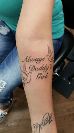 Tatto Ideas For Dead Father, Tattos For Dead Dad, Dead Dad Tattoo Ideas For Daughter, Tattoos For Women Memorial, Dead Dad Tattoo, Tattoo Remembrance, Tattoo Ideas For Dad Who Passed, Father Memorial Tattoo, Dad Remembrance Tattoos