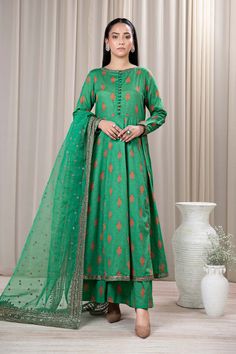 Maria B DW24107-ESM-GPD Casuals Eid Pret 2024 Green Printed Sets For Weddings, Fitted Green Lawn Suit With Printed Motifs, Green Printed Wedding Sets, Fitted Green Sets With Digital Print, Festive Green Printed Lawn Suit, Festive Green Long Sleeve Suit, Festive Green Printed Set, Printed Frock, Desi Dress