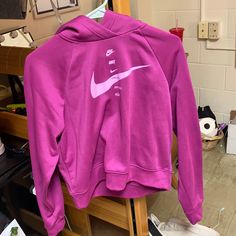 Magenta Nike Hoodie! Basically Brand New! Pink Fleece Winter Top, Pink Fleece Top For Winter, Winter Pink Fleece Top, Casual Pink Winter Sweatshirt, Pink Fleece Sweatshirt For Winter, Pink Long Sleeve Hoodie For Streetwear, Pink Winter Hoodie, Pink Long Sleeve Sweatshirt With Ribbed Cuffs, Pink Long Sleeve Outerwear With Double-lined Hood