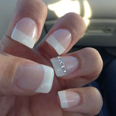 Fake nails with simple stud diamonds! Stud Nail Designs, Embellished Nails, Prom Nails French, Pretty Nails Glitter, Diamond Nail Designs, Prom Nails Red, Gel Nails French, Nail Designs Pictures