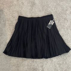 Jason Wu Pleated Black Skirt Size 16 Nwt Length 20.5 Waist 17.5 Flowy Pleated Black Skort, Black Pleated Flowy Mini Skirt, Pleated Black Skirt, Asymmetrical Midi Skirt, Ruched Midi Skirt, Embroidery Skirt, Silk Midi Skirt, White Midi Skirt, Y2k Skirt