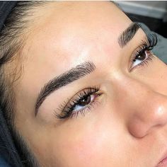 Brow Inspiration, Makeup For Eyebrows, Eyebrow Ideas, Eyebrows Ideas, Eyebrow Goals, Mircoblading Eyebrows, Micro Blading, Permanente Make-up