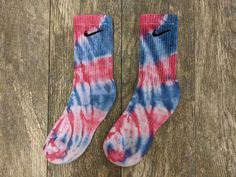 Red Cotton Socks For Spring, Handmade Pink Casual Socks, Nike Crew Socks, Tie Dye Socks, Nike Elite Socks, Nike Socks, Blue Dye, Nike Elite, Elite Socks