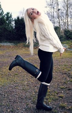 fall Outfit In Winter, Ladies Wellies, Wellies Rain Boots, Hunter Wellies, Perfect Winter Outfit, Hunter Outfit, Winter Outfit Ideas, Wellies Boots