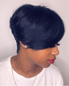 Exercise Hair, Relaxed Hairstyles, Black Hair Short Cuts, Short Black Hair, Meagan Good, Hairstyle Tutorials, Short Sassy Hair, Sassy Hair, Short Straight Hair