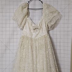 Nwot, Only Tried On. 44" Bust. This Was A Unique Sample, It Is The Same Design As Their Winter Style, But Instead Of Snowflakes, It Has Embroidered Daisies . There Was No Size Tag I Could Find, But I'd Estimate It As A 1x In Similar Brands. White Celestial Dress, Winter Fashion, Colorful Dresses, Womens Dresses, Dresses, Women Shopping, Color, Design