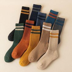 Fluffy Socks, Tube Socks, Casual Socks, Mode Vintage, New Wardrobe, Look Cool, Mens Socks, Aesthetic Clothes