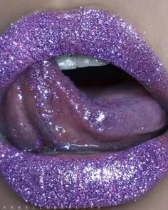 image discovered by Anna. Discover (and save!) your own images and videos on We Heart It Foto Muro Collage, Purple Lips, Glitter Lips, Purple Love