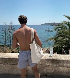 summer <3 Island Outfits Men, Beach Men Aesthetic, Male Beach Outfit, Men Bathing Suits, Beach Outfit Men, Mens Bathing Suits, Beach Fits, Men Beach