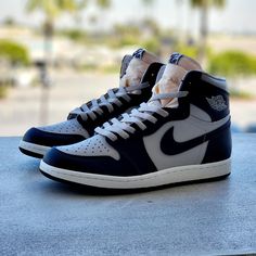 Air Jordan 1 High 85 "Georgetown" Throwback Jordan Shoes For Streetwear, Throwback Jordan High-top Shoes With Boost Midsole, Throwback Jordan High-top Shoes With Branded Insole, Throwback High-top Jordan Shoes, Throwback Basketball Shoes With Gum Sole, Throwback High-top Basketball Shoes With Gum Sole, Collegiate Basketball Shoes With Boost Midsole For Streetwear, Collegiate High-top Basketball Shoes For Streetwear, Jordan High-top Shoes With Gum Sole For Streetwear