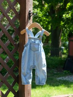 Introducing our adorable hand-embroidered denim overalls, designed with love for babies and toddlers. This charming piece has a meticulously stitched ice cream treat, sitting playfully on the front pocket, ready to sweeten your little one's adventures. Crafted from soft, yet durable denim, these overalls are built to withstand the rigors of playtime while keeping your child comfortable and irresistibly cute. Adjustable straps ensure a perfect fit as they grow, making it not just an outfit but a cherished part of their childhood memories. --------------------------------------------------------------------------------------- Please note that due to the handmade nature of embroidery, slight variations in design, color, and stitching may occur, adding to the charm and individuality of each it Denim Overalls For Summer Playtime, Summer Denim Overalls For Playtime, Cotton Overalls For Playdate, Cute Overalls With Pockets For Playtime, Cute Cotton Bib Front Overalls, Cotton Jeans For Playtime In Summer, Cotton Jeans For Summer Playtime, Cute Light Wash Cotton Jeans, Cute Jeans With Pockets For Playtime