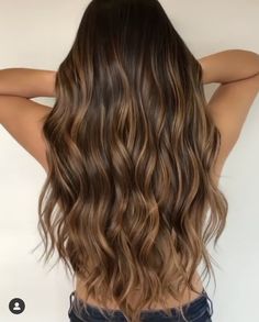 Melt Brunette Balayage, Babylights Brunette Caramel, Brown Beliage Hair, Baby Caramel Highlights, Brown Hair With Babylights Balayage, Dark Brown Hair With Cinnamon Highlights, Honey Boliage Hair, Hazelnut Hair Color Brown Balayage, Hair Beliage