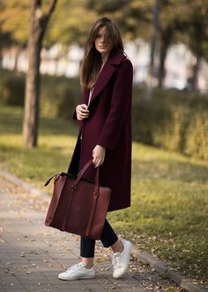 Insulathion Wool Coats For Women Winter, Fall And Winter Work Outfits For Women, Wool Jackets Women Outfit, Belt Over Cardigan Outfit, Burgundy Wool Coat, Classic Long Burgundy Coat, Classic Burgundy Long Coat, Burgundy Long Coat For Winter, Burgundy Wool Winter Outerwear