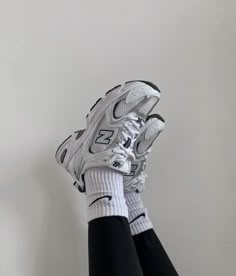 Modele Fitness, Pretty Sneakers, Trendy Shoes Sneakers, Trening Fitness, Shoes Outfit Fashion, Cute Nike Shoes