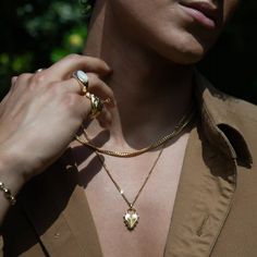 4.1mm. Thicker, bolder and more rounded than the classic Cuban chain. This piece is your statement, standalone or layering chain. Iridescent Gemstone, Peace And Healing, Best Gift Cards, Halo Necklace, Feminine Women, Do It Again, Charm Necklace Silver, Oyster Shells, The Act